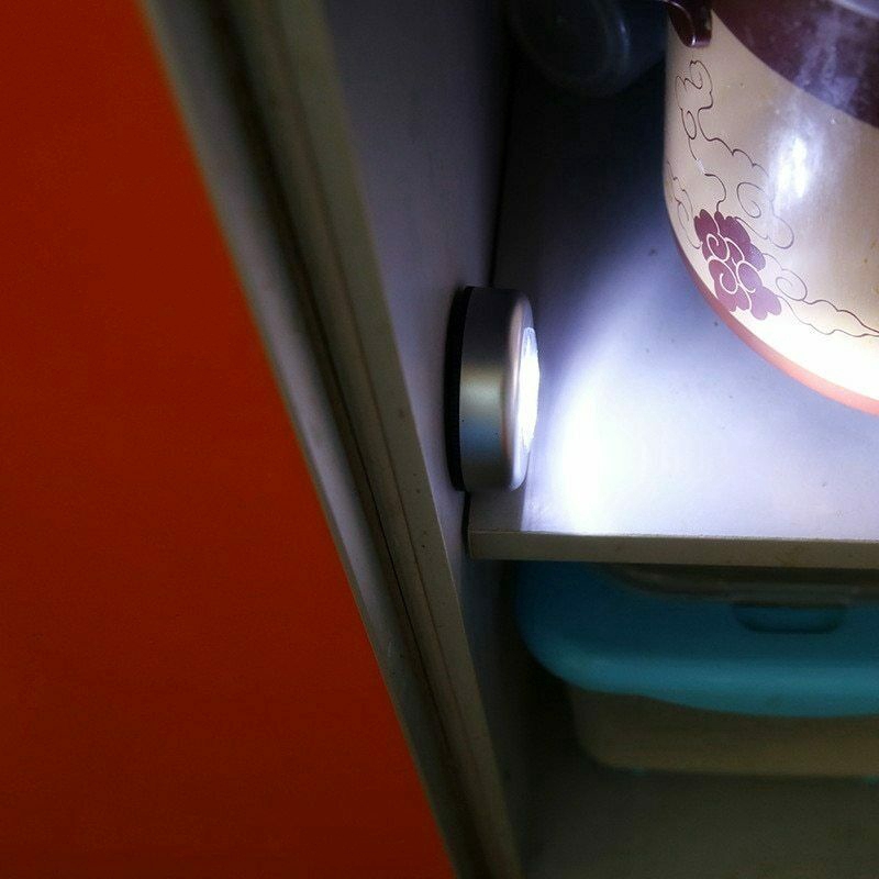 Đèn Led Cảm Ứng Không Dây 4 Màu