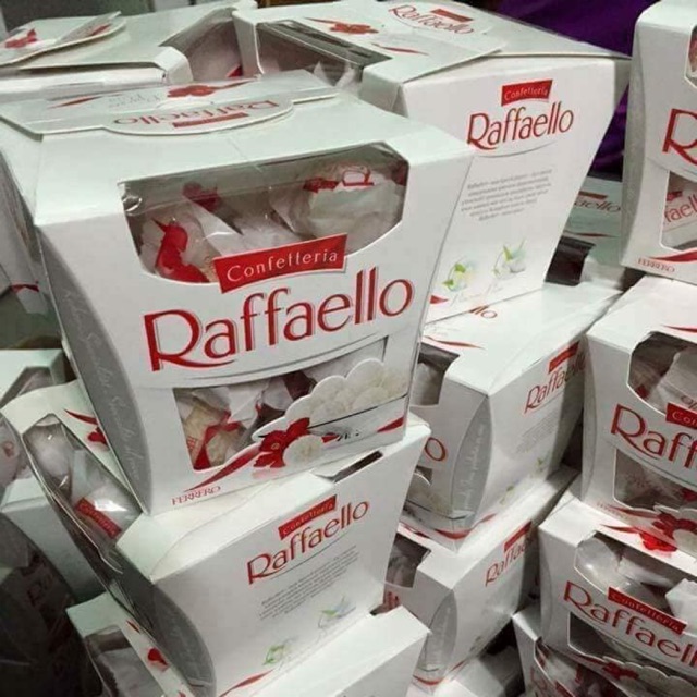 Kẹo raffaello Nga