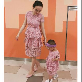 Set đầm ren tầng Mẹ và bé