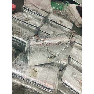 (TẶNG TÚI GẤM ĐỎ MAY MẮN hoặc VÒNG TAY CHỈ ĐỎ MAY MẮN) Túi bạc kèm phụ kiện cực đẹp