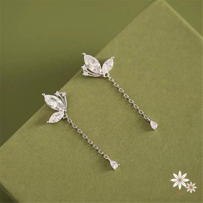 Khuyên Tai Tua Rua Hình Bướm Đính Đá Phong Cách Thời Trang