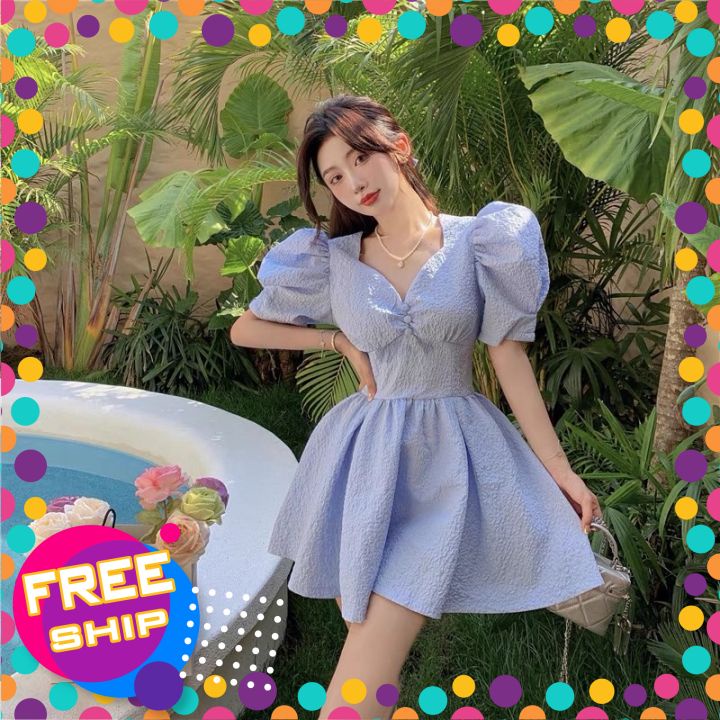 Đầm Tiểu Thư Dáng Xoè Tay Bồng Vân Nổi Xinh Lung Linh
