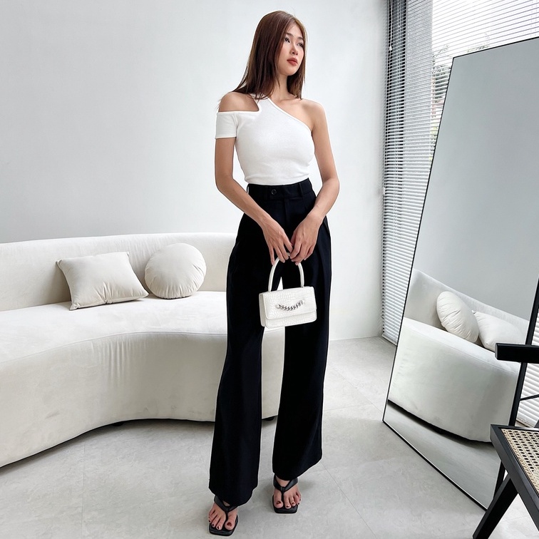 Áo croptop nữ tay ngăn body TOPTIFY croptop kiểu tay ngắn khoét một bên vai Love Letters Top AC15