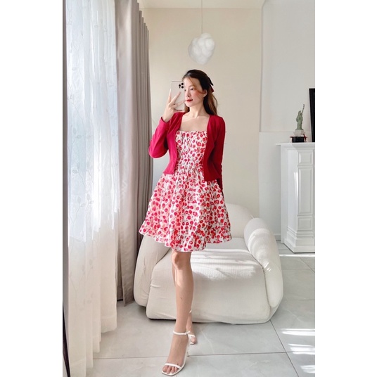 SET ĐẦM HOA CÚP 2 DÂY XOÈ + ÁO KHOÁC ĐỎ