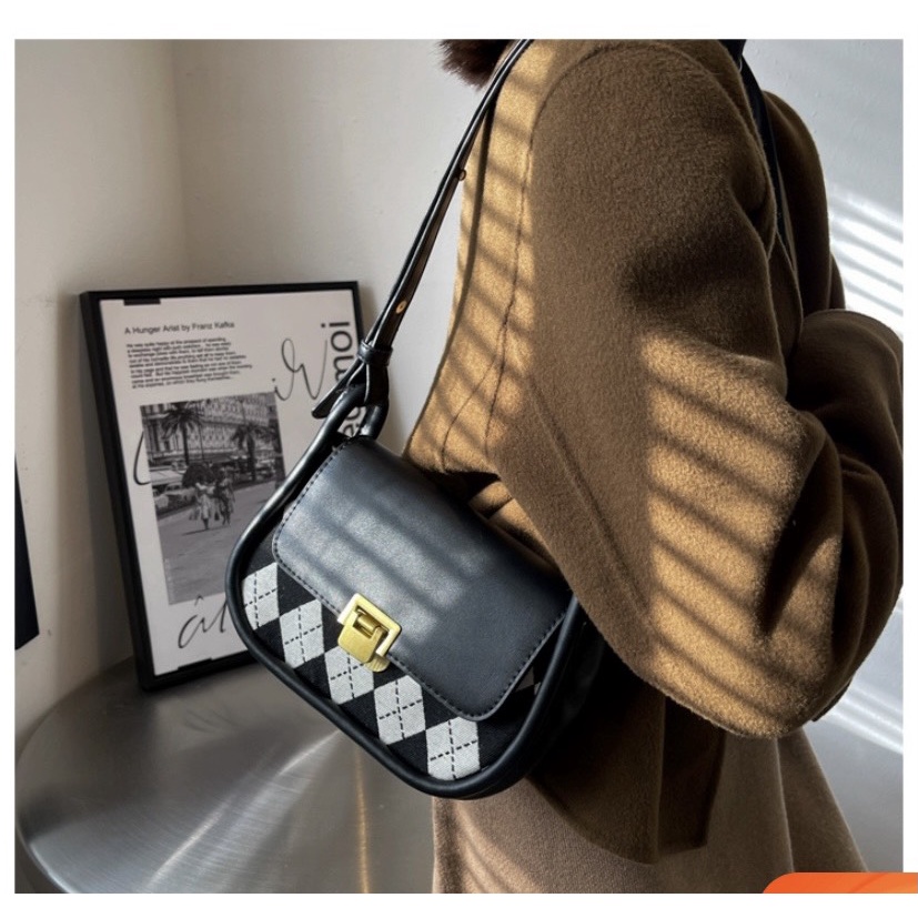 Túi xách da đeo vai, đeo chéo thời trang giá rẻ T02, Ảnh khách cuối cùng