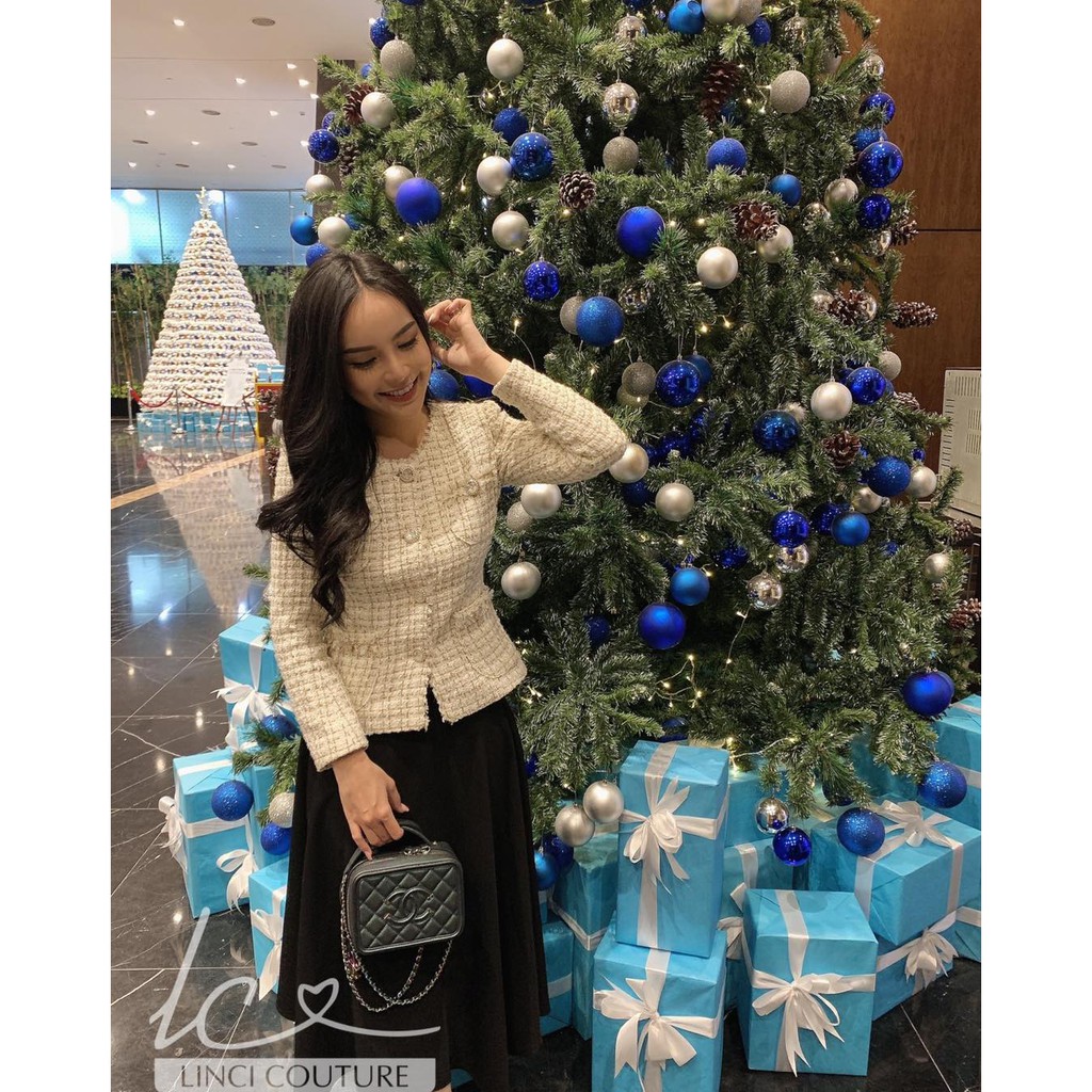 Áo snow jacket, áo khoác tweed nhẹ nhàng sang trọng cho các nàng diện thu đông.