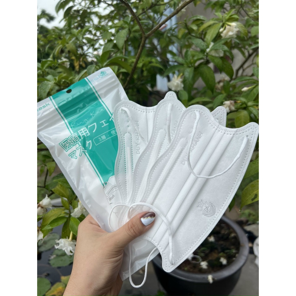 Thùng 300 chiếc khẩu trang y tế 4 lớp kiểu dáng Hàn Quốc mới nhất - Khẩu trang king crab Long Hưng
