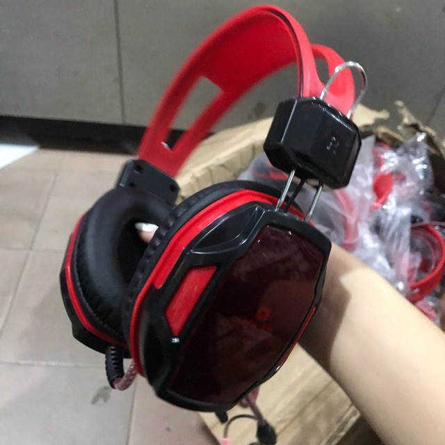 Tai Nghe Máy Tính Chuyên Chơi Game Qinlian A6 Có Mic, Trùm Kín Tai, Jack 3.5 Dùng Được Cho Điện Thoại Và Máy Tính