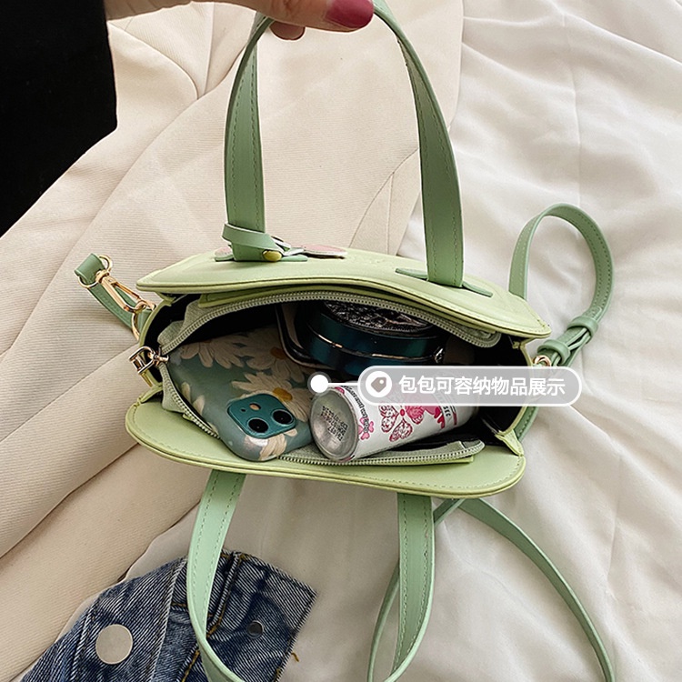 Các túi nhỏ được ưa chuộng năm nay. Thời Trang Nữ mới vào mùa hè 2022. Túi Đeo Chéo Da Giả Thời Trang Cho Nữ