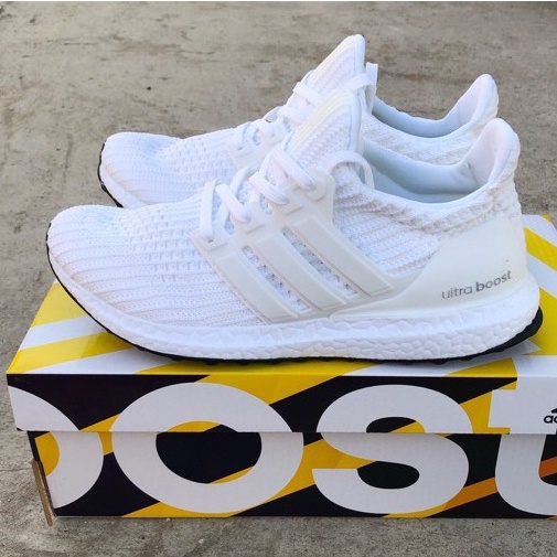 Giày thể thao,sneakrs nam nữ ULT 4.0 đế bót mềm nhẹ êm chân chống trơn trượt G922 | BigBuy360 - bigbuy360.vn
