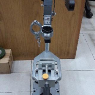 CHÂN ĐẾ MÁY KHOAN CÓ Ê TÔ 6102B