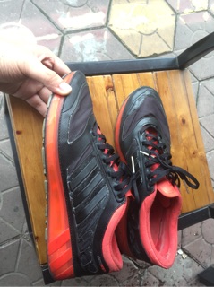 Giày si adidas