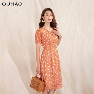Đầm cổ V đính nút GUMAC DA10131