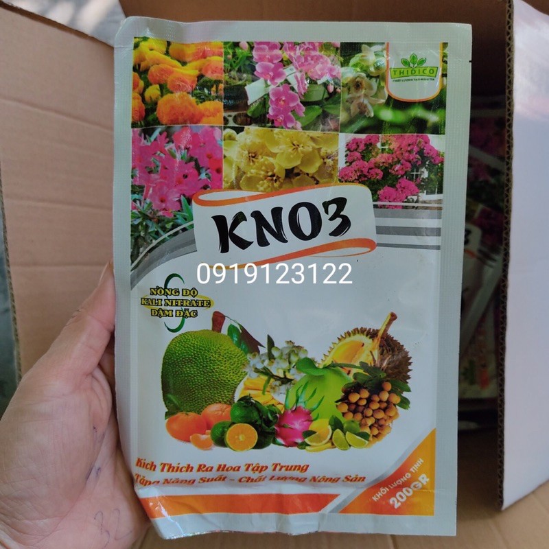 Phân bón vi lượng KNO3 gói 200g kích thích ra hoa tập trung