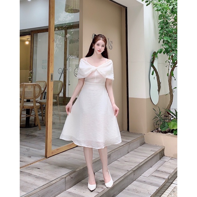 Váy nơ vai đính ngọc dự tiệc đầm xinh thiết kế