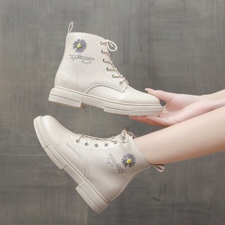 (MỚI ✮ HOT) Bốt nữ dáng Oxford thêu hoa cúc da mềm đẹp mã LM BOT003