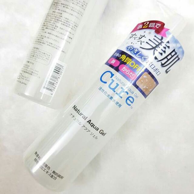 Gel_tẩy_tế_bào_chết_Cure_Natural_Aqua_250g