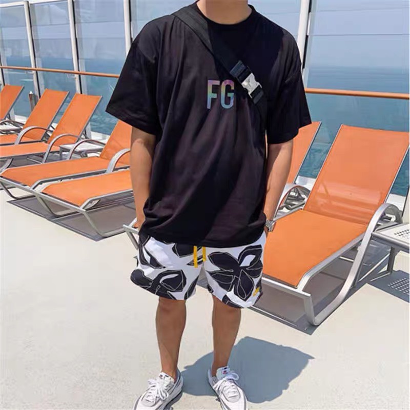 Áo thun nam nữ  unisex fg form rộng cổ tròn oversize cotton giá rẻ màu đen trắng shophienmai
