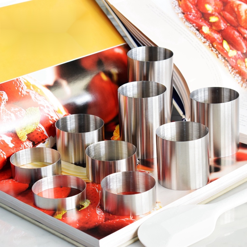 Khuôn Làm Bánh Mousse Hình Tròn Nhỏ 6cm 9 Cái Khác Nhau