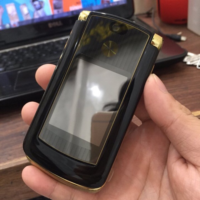 Điện Thoại Motorola V8 Luxury Edition