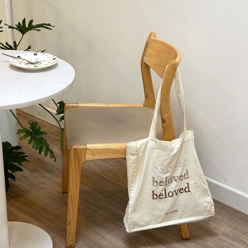 T283-284/Túi vải tote Hàn Quốc form vuông chữ thêu beloved dễ thương phiên bản 2022