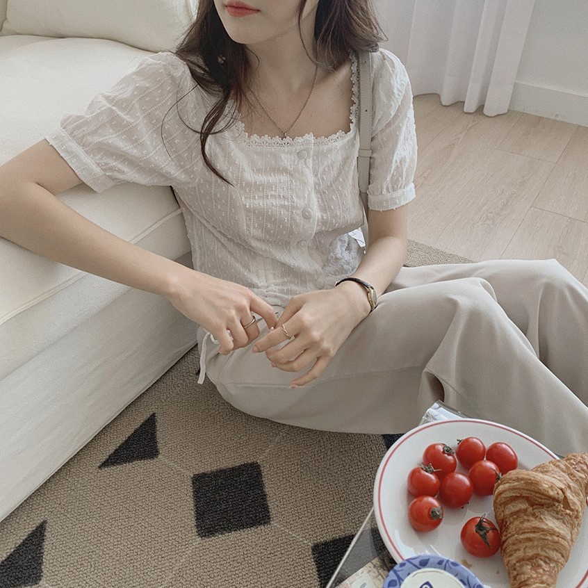 Áo Sơ Mi Ngắn Tay Cổ Vuông Thêu Ren Dây Rút Thời Trang Sành Điệu 53669