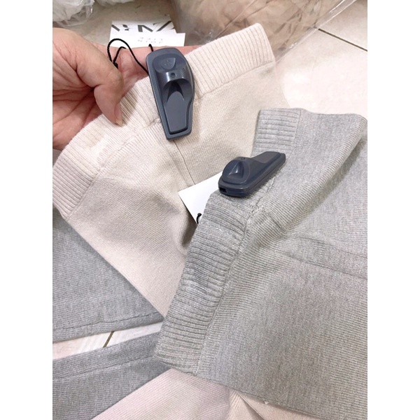 Quần len zara dư xịn