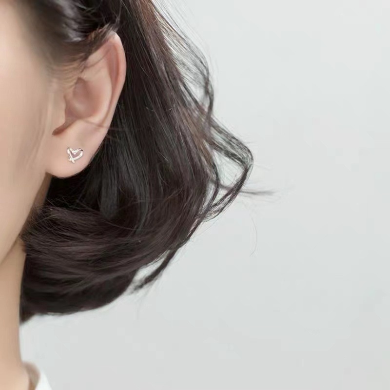 Bông tai bạc hình trái tim phong cách Hàn Quốc dễ thương