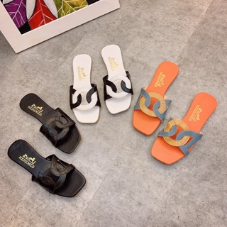 ✏️✏️✏️✏️Dép HM PHIÊN BẢN DA ĐẸP MÊ HỒN ❎Chất da xịn xò 📣Size 35/39 ❌Hàng rẽ mà cực đẹp ✅Kiểu giáng sang trọng 💎S