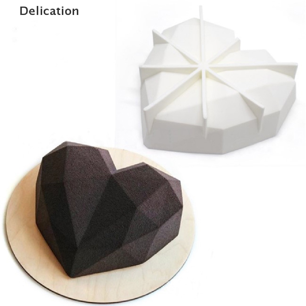 Khuôn Silicone Làm Bánh Hình Trái Tim 3D