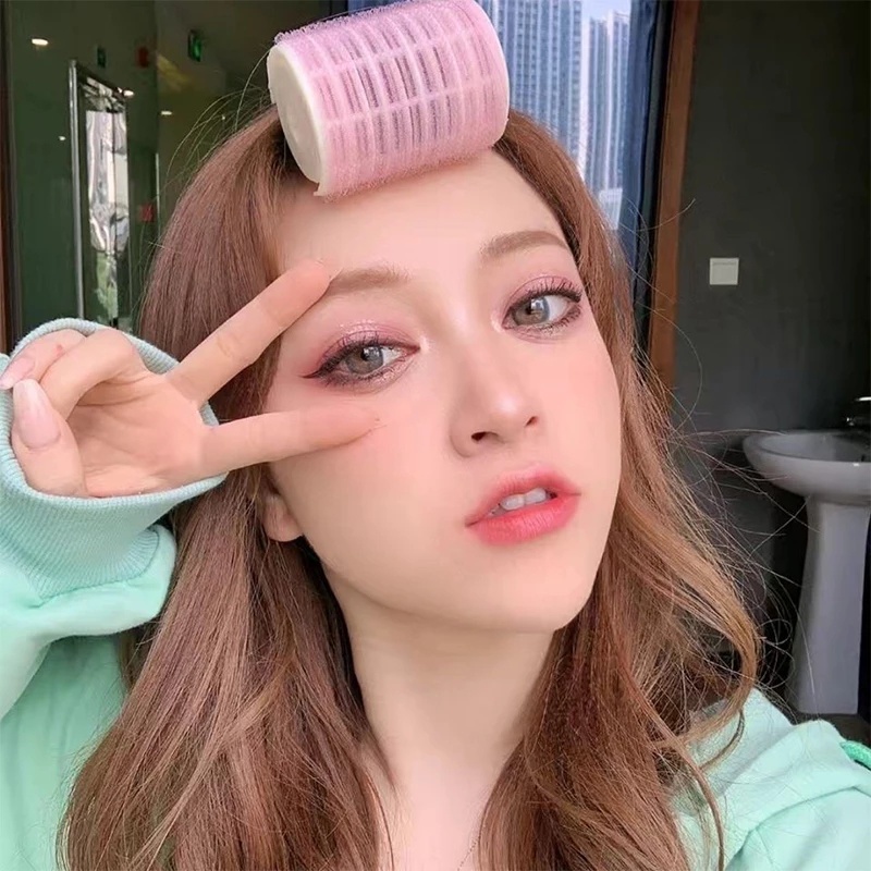 1 lô uốn tóc xoăn gợn sóng lớn bằng nhựa màu sắc ngẫu nhiên dành cho nữ