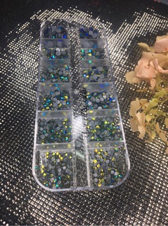 Đá chân keo mix size chia khay gắn móng
