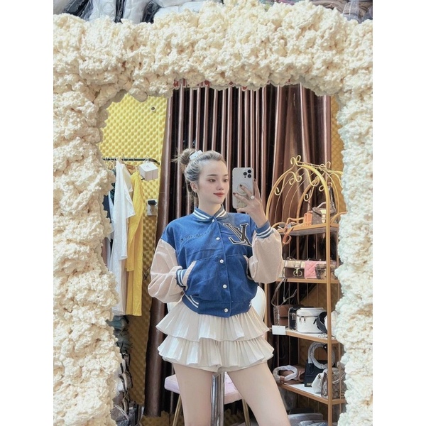 Áo Khoác Nhung Tăm Dáng Lửng Tay Cánh Dơi Thêu Chữ L-V Tay và Lai Áo Bo Chun_AK69