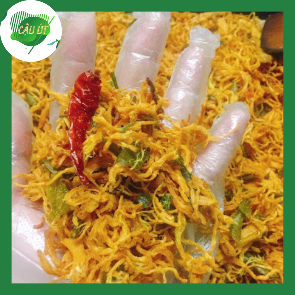 Khô gà lá chanh 500gr cao cấp, Đồ ăn vặt cay ngon Cậu Út Food | BigBuy360 - bigbuy360.vn