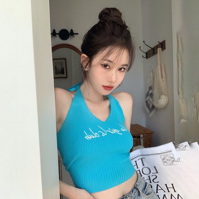 Áo Croptop Dệt Kim Cổ Yếm In Chữ Phong Cách Hàn Quốc Thời Trang Quyến Rũ Cho Nữ