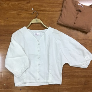 Áo cúc vải bọc , 2 màu ảnh thật shop chụp