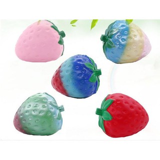 Squishy dâu tây  khổng lồ - đồ chơi an toàn cho trẻ nhiều màu lựa chọn