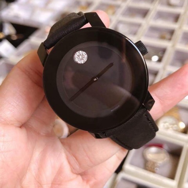 Đồng hồ nữ hiệu Movado