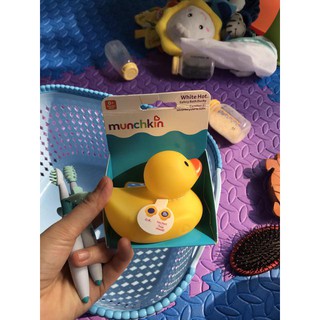 Đồ chơi Munchkin MK31001 vịt báo nóng
