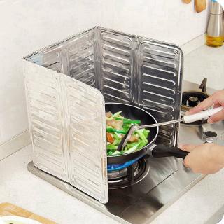 Tấm chắn dầu mỡ khi chiên thức ăn p1c8