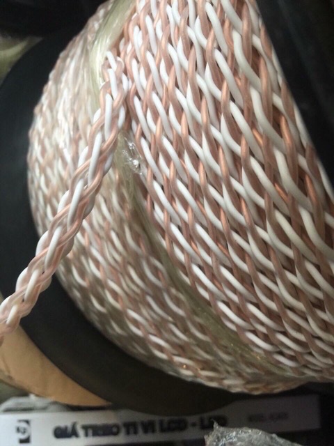 Dây tín hiệu chuyển đổi từ chuẩn 6 ly (6,5ly) mono ra 2 Jack bắp chuối. Báo giá 1 dây.