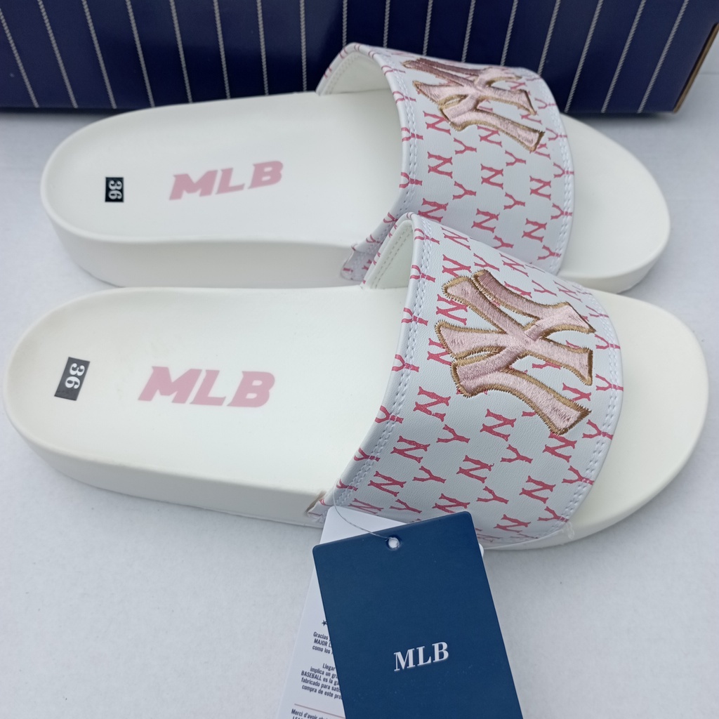 [FREESHIP + Tặng hộp] Dép Unisex MLB NY Hồng Chữ Thêu Nổi Êm Chân  Dép NY Quai Ngang Nam Nữ