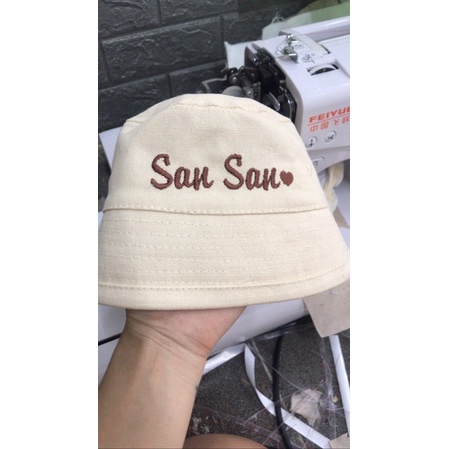 THÊU MẶT SAU CỦA MŨ