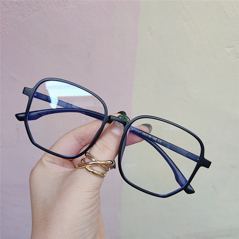 Kính mắt gọng vuông phong cách Hàn Quốc thời trang dành cho nữ