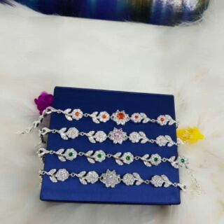 Lắc tay bạc ta