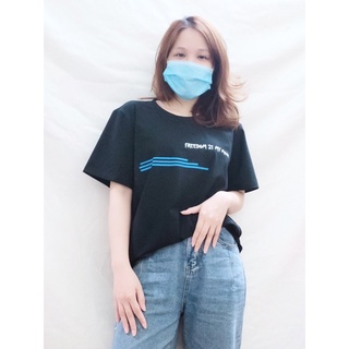 Áo thun đen basic nữ