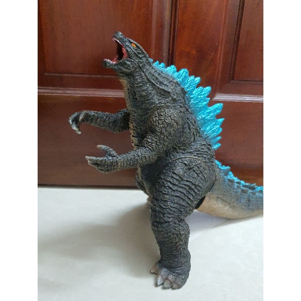 Pass lại mô hình godzilla nhựa