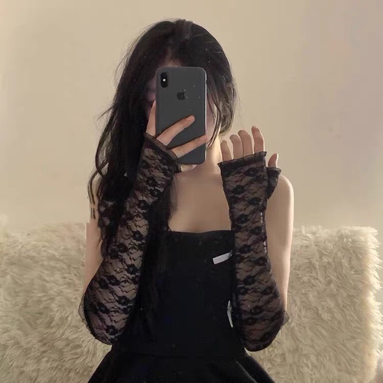 Găng Tay Ren Mỏng Họa Tiết Hoa Nhỏ Hở Ngón Cosplay - Vani Store - PKTT0024