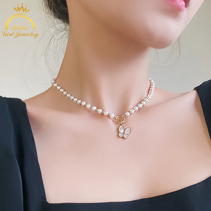Vòng cổ mặt hình bướm đính ngọc trai giả sang trọng