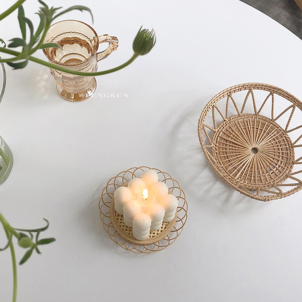 Miếng lót ly cà phê đan mây tre cách nhiệt dùng làm đạo cụ chụp ảnh